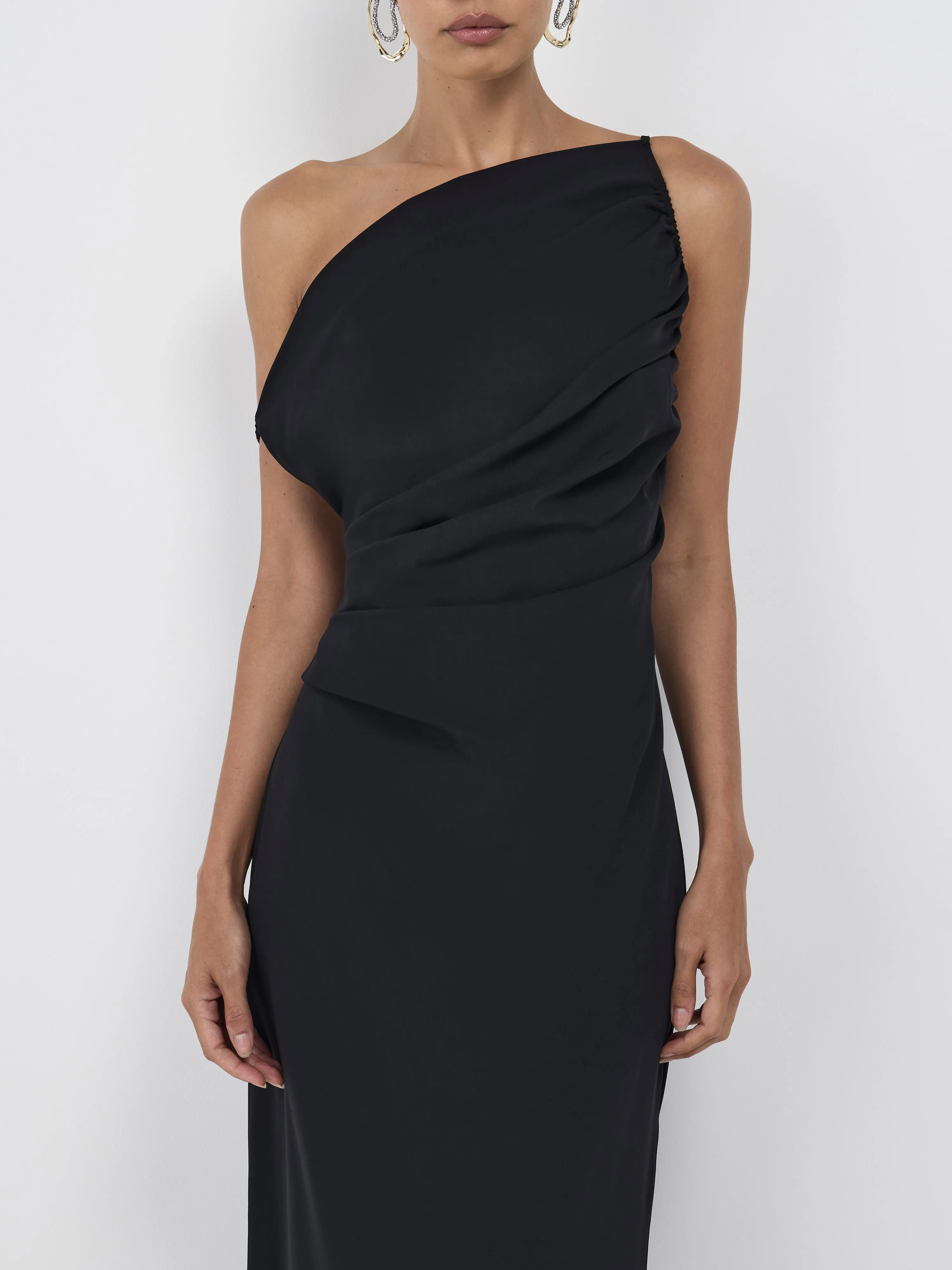 RAQUEL GOWN