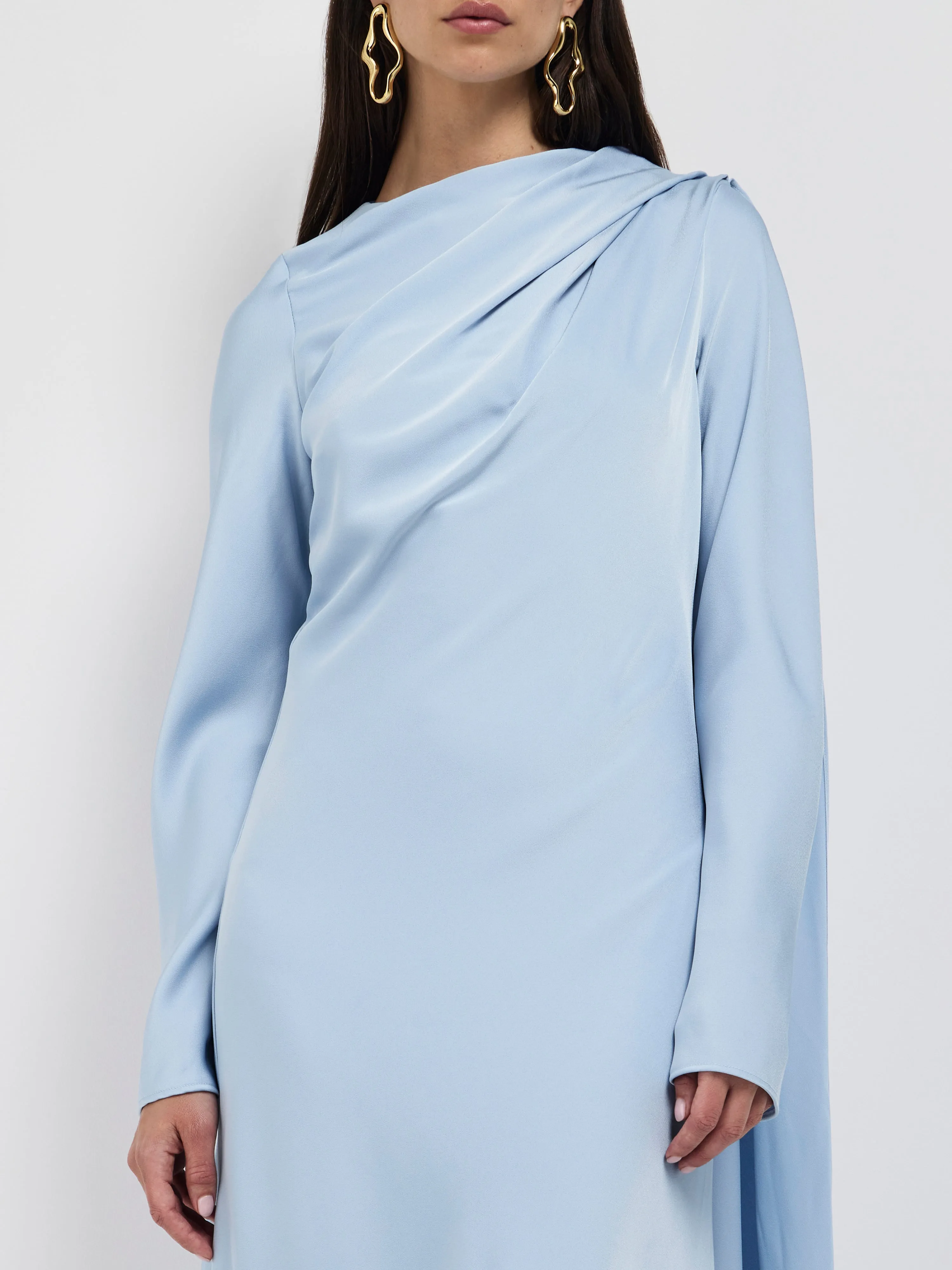 SELINA GOWN