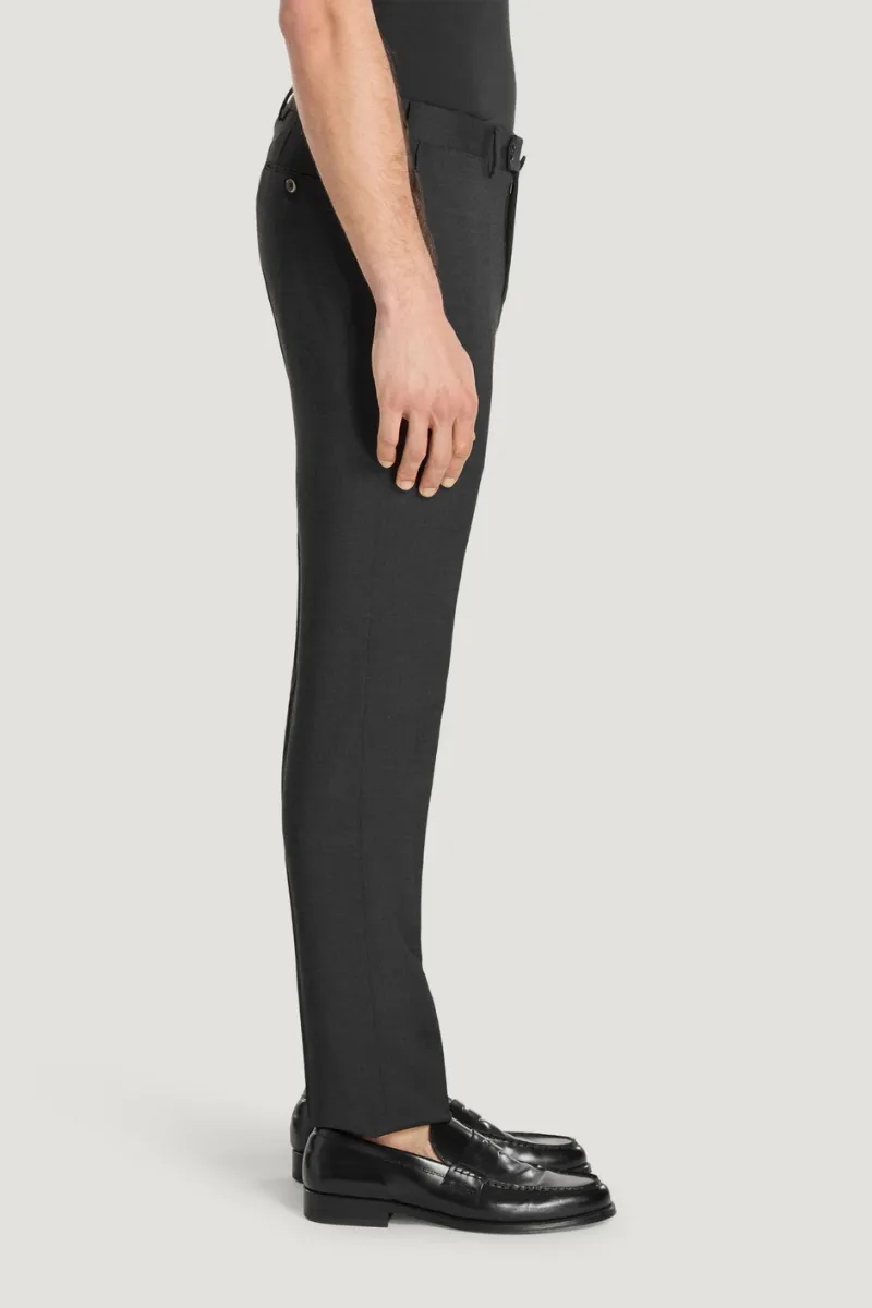 Slim Traveller Pants
