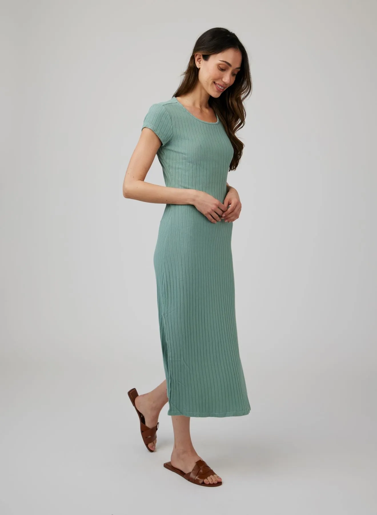 Tee Shirt Midi Dress - Clean Sage